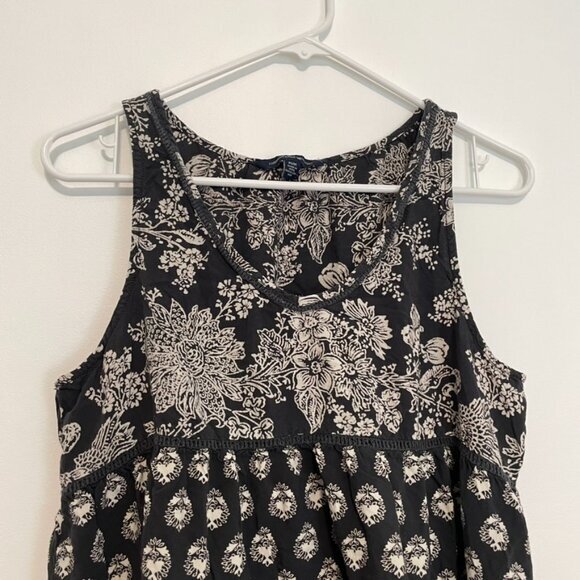 AMERICAN EAGLE Dark Gray Off White Floral Mixed Print Tiered Boho Tank Blouse M - Picture 3 of 11
